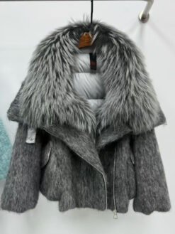 Womens Down Jacket With A Luxurious Cashmere Fur And Raccoon-Fur Collar - Dark Gray, L