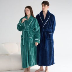 Alternative view of Autumn And Winter Thick Night-robe Couple Style