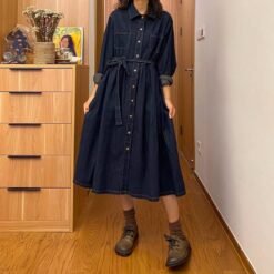 Fitted Figure-flattering Vintage-style Maxi Dress - Blue, M