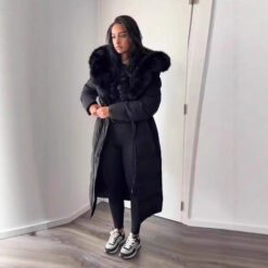 Womens Stylish Warm Coat With A Fur Collar - Black Fur Collar, S